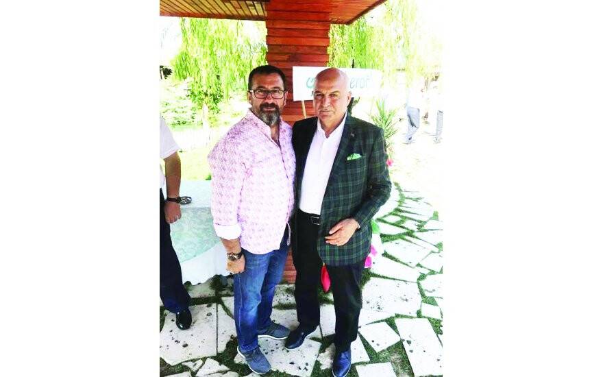 Mustafa Kabakçı ve Ziya Topatan yan yana