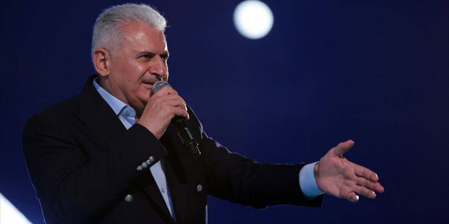 Başbakan Yıldırım: Cumhuriyeti Kuran İrade 15 Temmuz'da Gereken Dersi Verdi