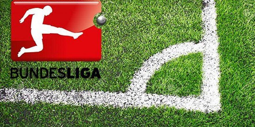 Bundesliga'da Lig Perdesi Açılıyor