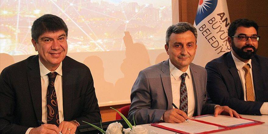 Antalya'da 'Akıllı Kent Uygulaması' Protokolü İmzalandı
