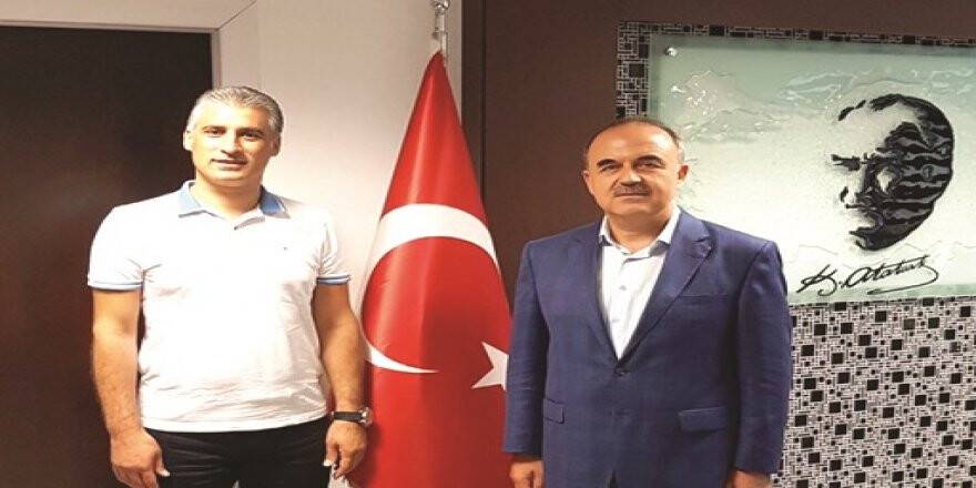 RECEP ÖZGÜL’DEN VALİ MUAMMER EROL’A ZİYARET