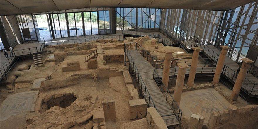 Zeugma'ya 'Sanal' İlgi