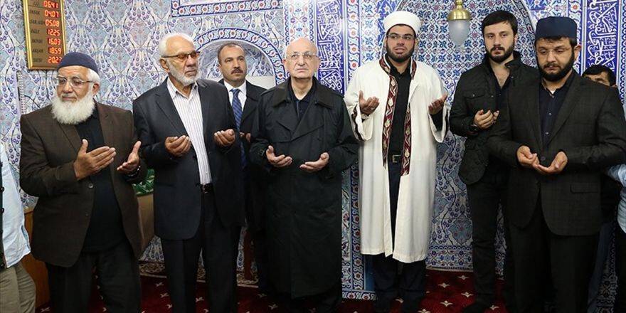 Tbmm Başkanı Kahraman Rize'de: Maalesef Haçlı Seferleri Devam Ediyor