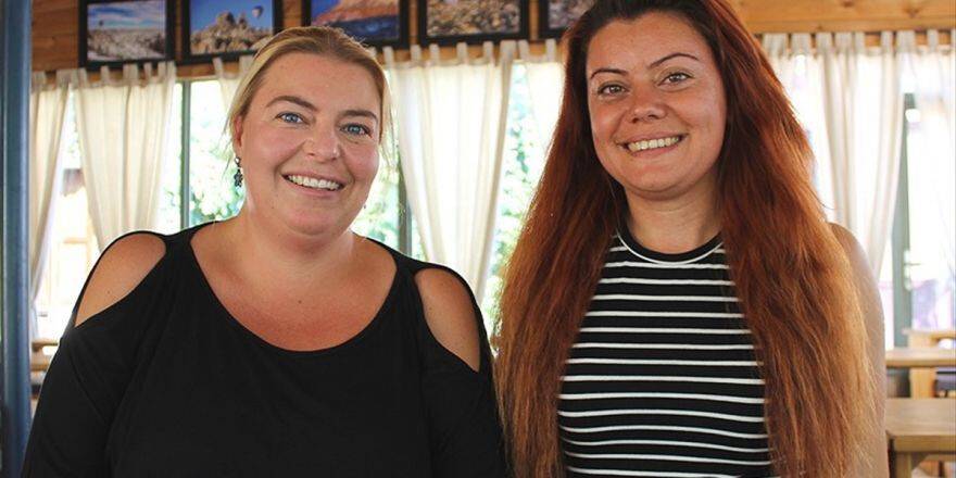 Kapadokya'ya Turist Olarak Gelip 'Yerli' Oldular