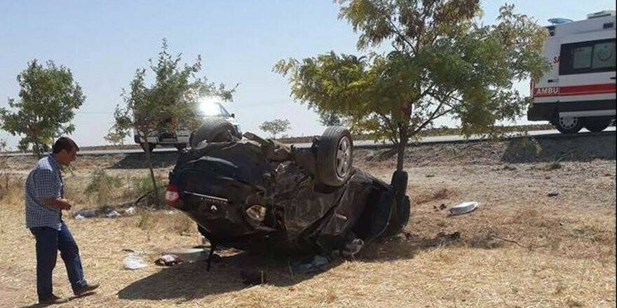 Konya’da otomobil şarampole yuvarlandı: 1 ölü, 2 yaralı