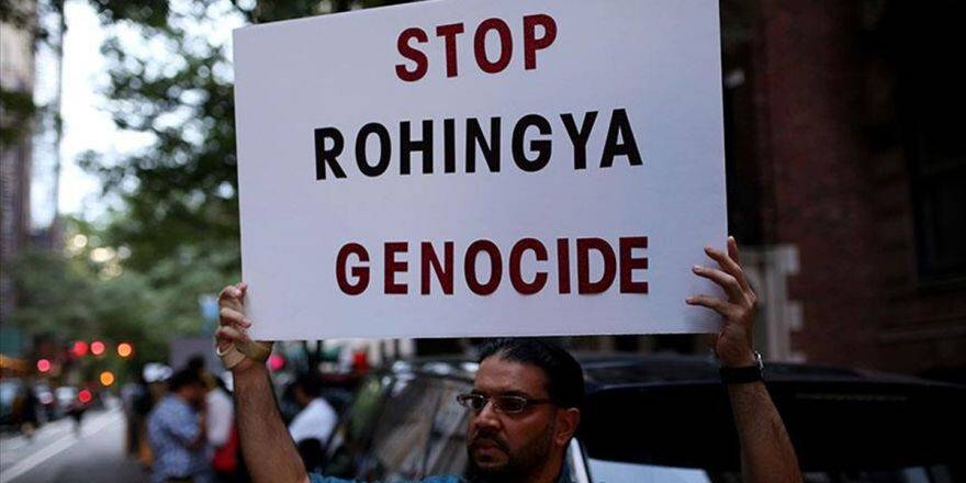 Myanmar'ın Bm Misyonu Önünde Protesto