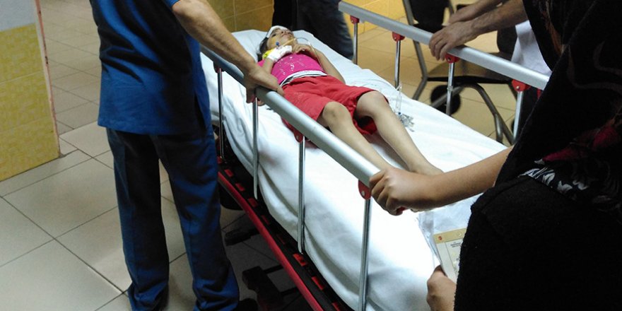 Konya'da 4 Yaşındaki Çocuğa Araba Çarptı