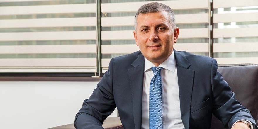 Musa Arat ve yönetimi istifa etti