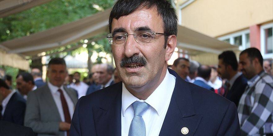 Ak Parti Genel Başkan Yardımcısı Yılmaz: Bütün Teşkilatlarımızı 2019'a Hazırlıyoruz