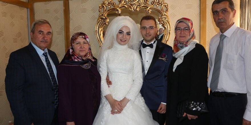 BEYZA İLE MUHAMMED EVLENDİLER