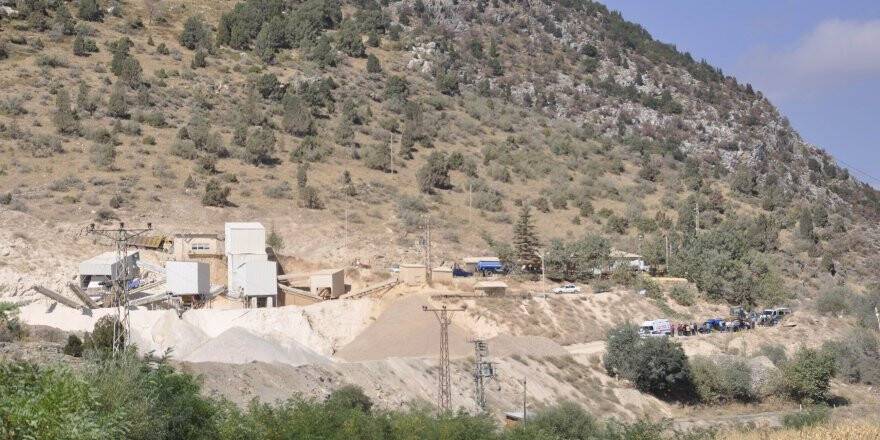 Elektrik akımına kapılan kepçe operatörü hayatını kaybetti