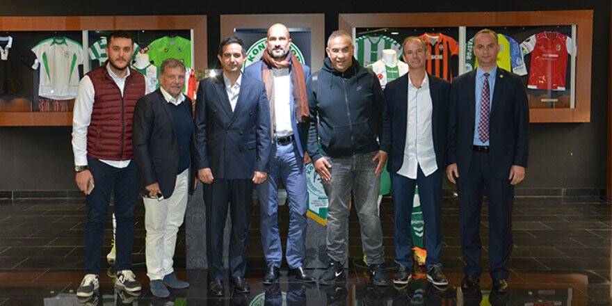 Fransızlar Arena’yı gezdi