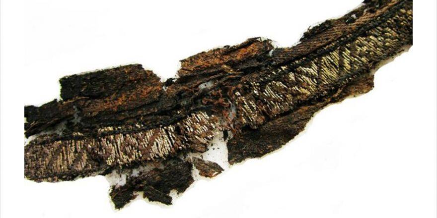 Viking Mezarlarında Üzerinde "Allah" Ve "Ali" Yazan Kumaşlar Bulundu
