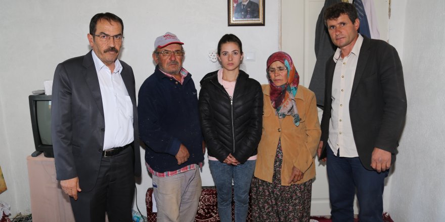 Başkan Hadimioğlu Şehit Ailesini Ziyaret Etti
