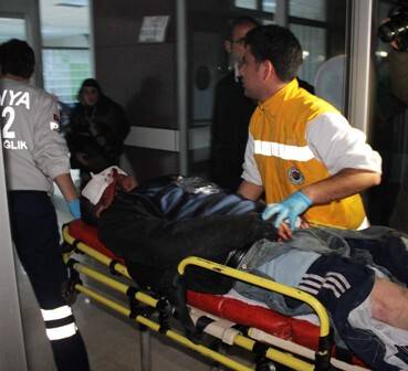 Birahanede kavga çıktı: 3 yaralı