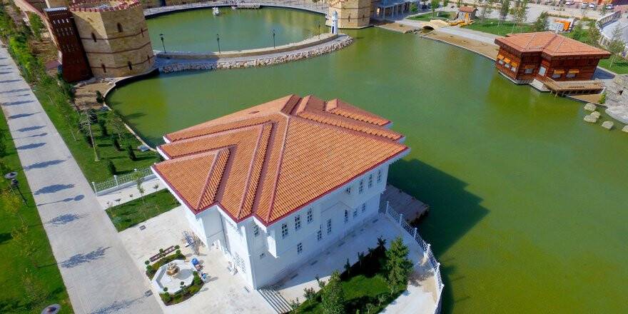 Ecdat Parkı’na isim aranıyor