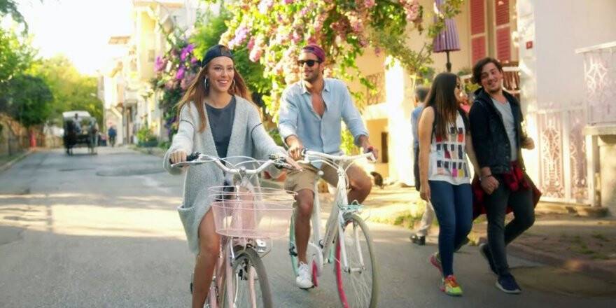 "Mutluluk Zamanı"nın Fragmanı Yayınlandı