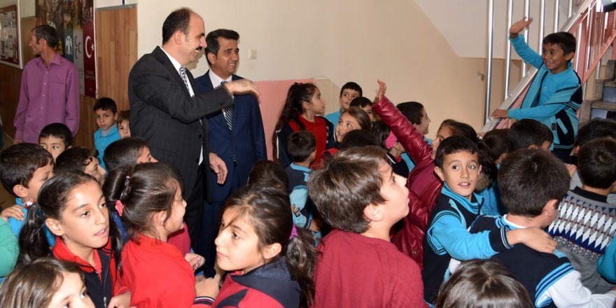Başkan Altay öğrencilere teşekkür etti 