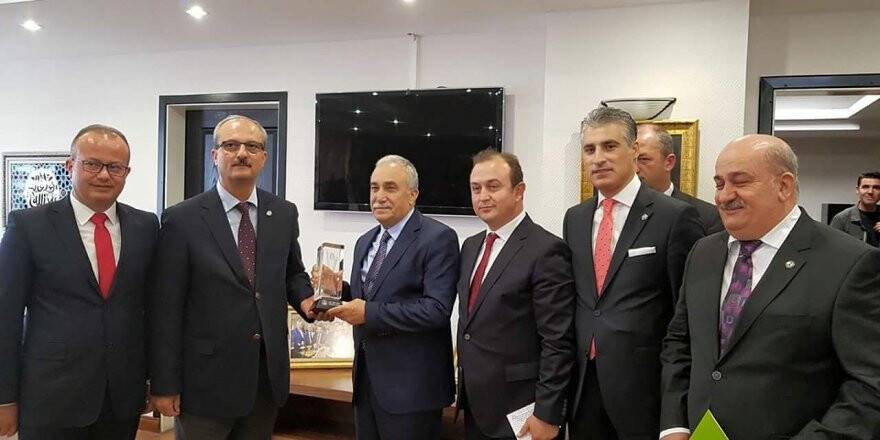 TOÇ BİR-SEN’DEN BAKAN’A ÖZEL BRİFİNG