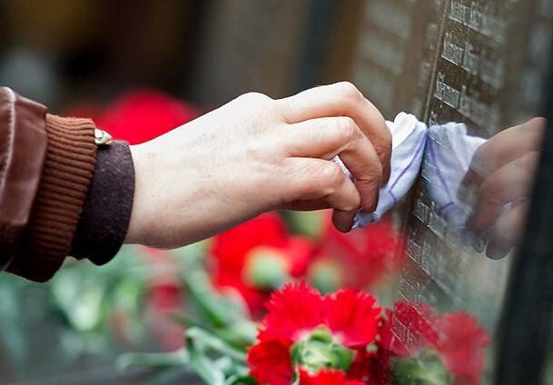 Katliamın acısı unutulmadı