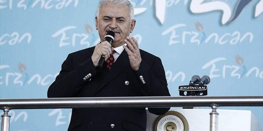 Başbakan Yıldırım: Türkiye'yi Teröre Teslim Etmeyeceğiz