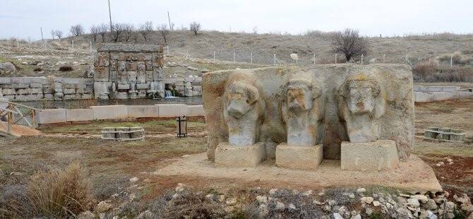 Konya’nın Tamamındaki Tarihi Eserlere Sahip Çıkılacak