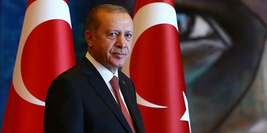 Erdoğan, Torunuyla Fotoğrafını Paylaştı