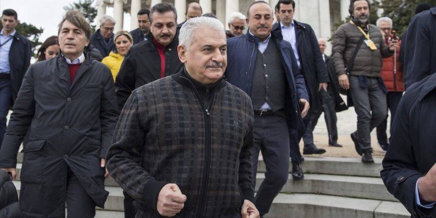Başbakan Yıldırım Washington'da Yürüyüş Yaptı