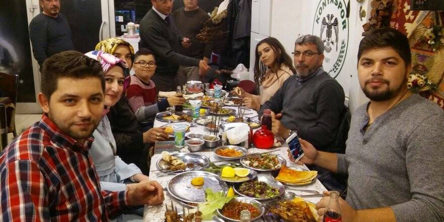 Abacı ailesinin ciğer ziyafeti