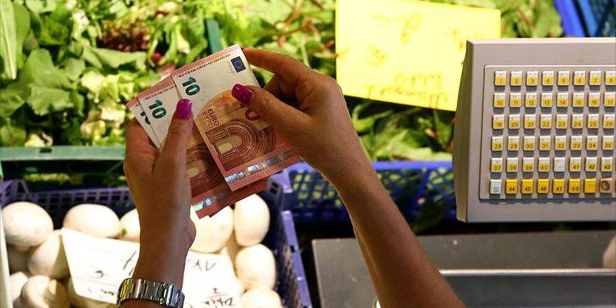 Almanya'da 6,9 Milyon Kişi 'Aşırı Borçlu'