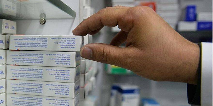 Türkiye'de Antibiyotiğe Yılda Yaklaşık 1,5 Milyar Lira Harcanıyor