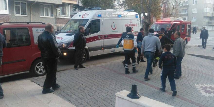 Anten tamircisi havalandırma boşluğuna düştü 