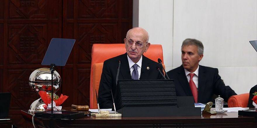 Ak Parti Meclis Başkanı Adayı Kahraman Oldu