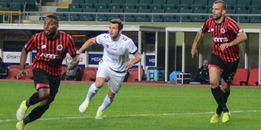 Hoca herkesi gördü