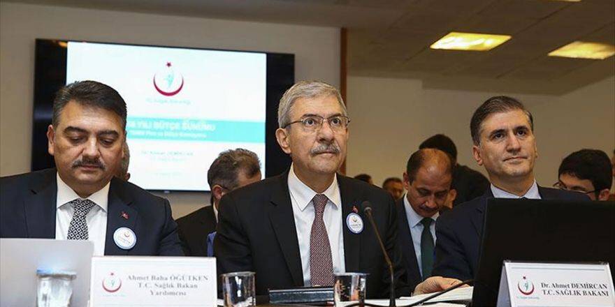 'Deniz Baykal'ın Sağlık Durumu Daha İyiye Gidiyor'
