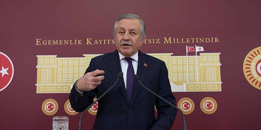 Aday Gösterilmiş Olmak Benim İçin Bir Şeref Nişanesidir
