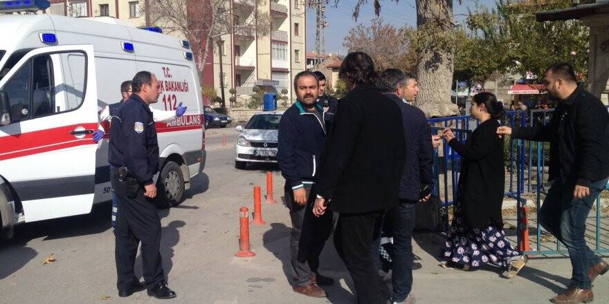 Polis merkezi bahçesindeki tartışma kanlı bitti