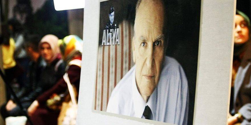 Aliya İzzetbegoviç'in Hayatı Tiyatro Sahnesine Taşındı