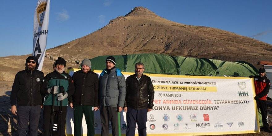 Takkeli Dağ'da ilk yardım eğitimi