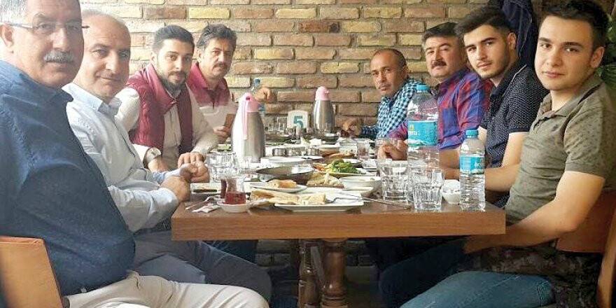 KÖSEDAĞ KASAP RESTORAN’DA DOSTLAR BİR ARADA