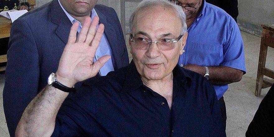 Birleşik Arap Emirlikleri'nden Ahmed Şefik'e Seyahat Engeli