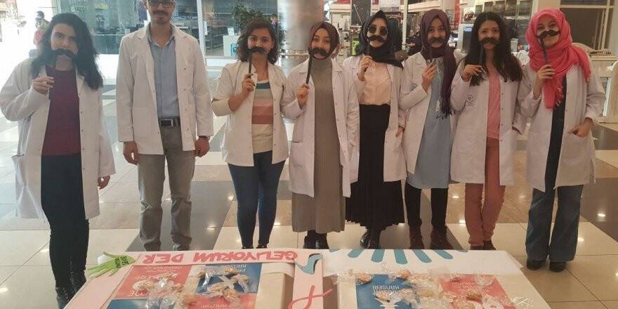 NEÜ'den Meme ve Prostat Kanserine dikkat çekmek için farkındalık etkinliği
