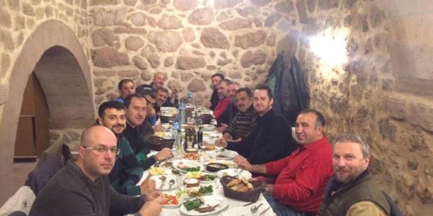 KONYA KLASİK ARAÇ SEVERLER, GÜVEN BALIKÇILIK’TA
