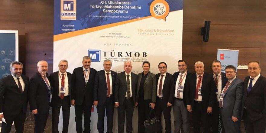 Mali Müşavirler Sempozyumda