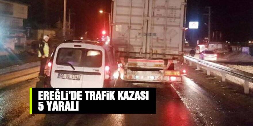 Konya'da hafif ticari araç TIR'a çarptı: 5 yaralı