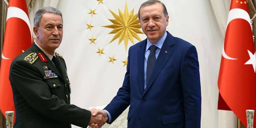 Cumhurbaşkanı Erdoğan, Genelkurmay Başkanı Akar'ı Kabul Etti