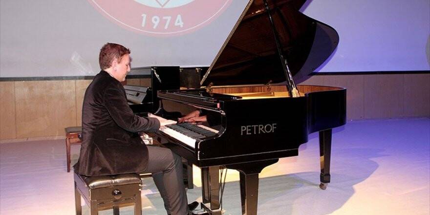 Fransız Piyanistten Filistin İçin Konser