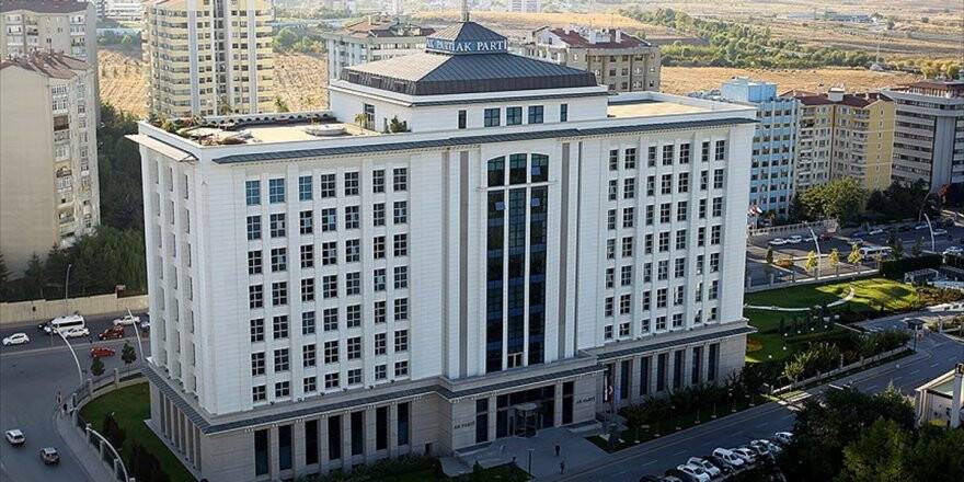 Ak Partili Eski Milletvekillere Yeni Görev