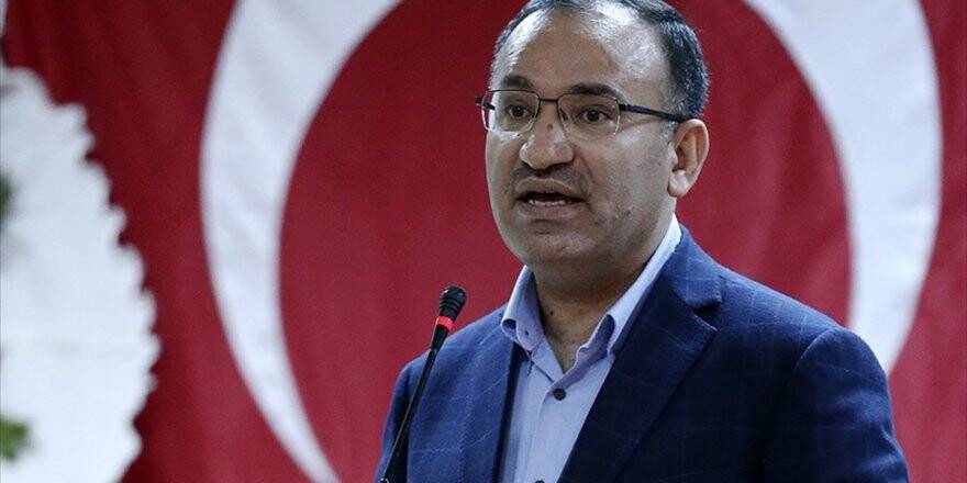 Bozdağ'dan 'Hakan Atilla Davası' Açıklaması