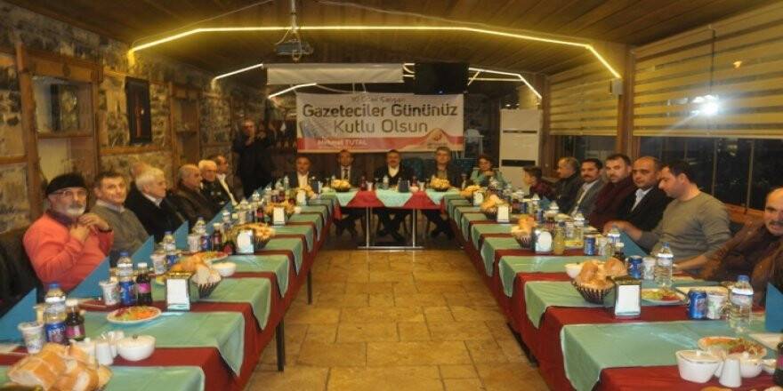 SEYDİŞEHİR'DE GAZETECİLER GÜNÜ KUTLANDI